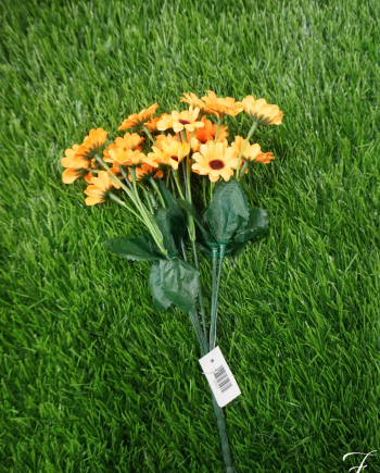artificial chamomile flowers